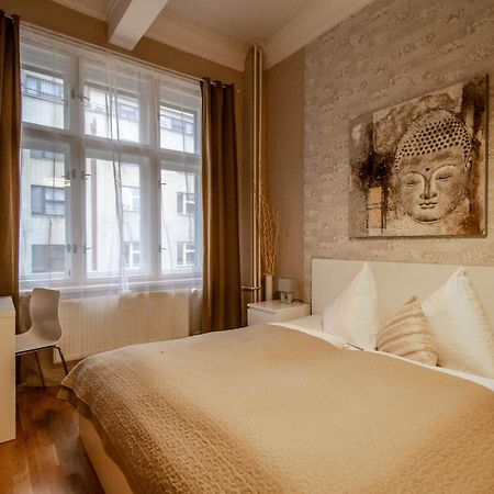 Design Apartment By Ruterra Prague Exterior photo